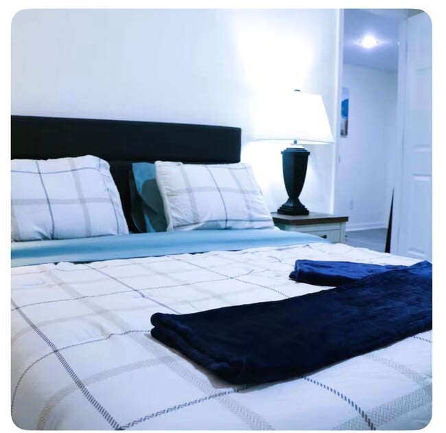 Photo - 217 West Holly Springs Rd