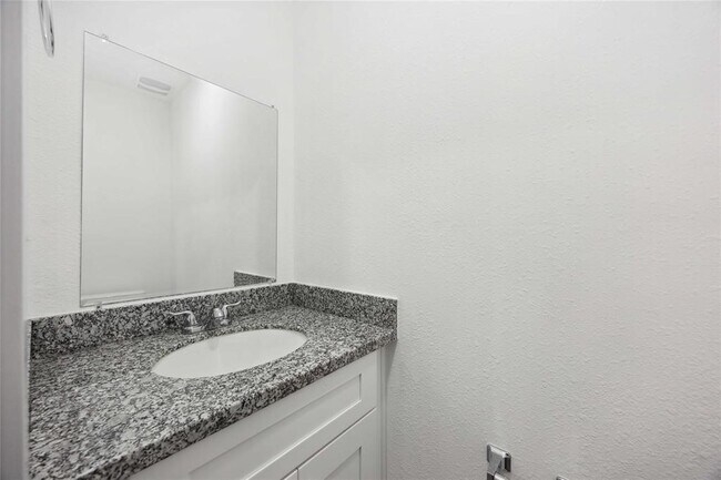 Photo - 1056 North Ln