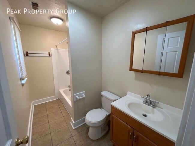 Photo - 45 Euclid Ave