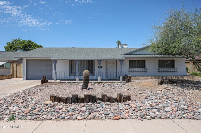 Building Photo - 3510 S Juniper St