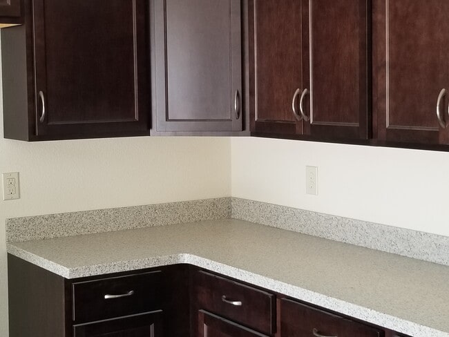 Photo - W206N16097 Stonebrook Dr Unit 2 Bedroom