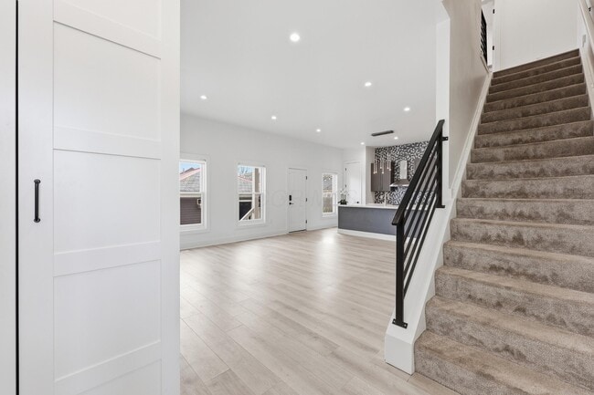 Photo - 1102 Summit St