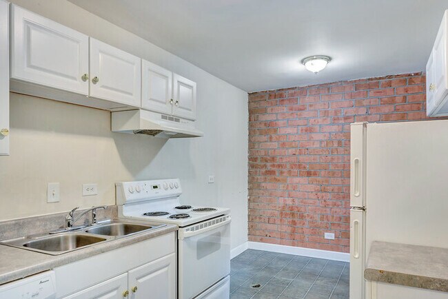 Photo - 1800 Jefferson Park Ave