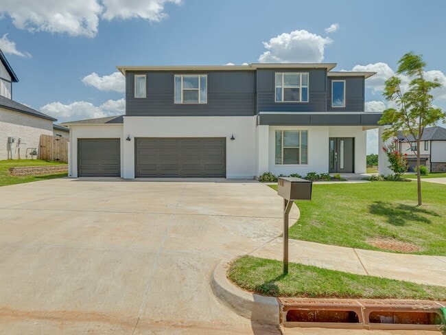 Photo - Beautiful New Construction Home in Edmond/...