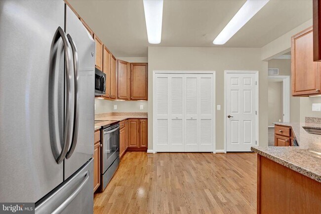 Photo - 8440 Ice Crystal Dr Unit D