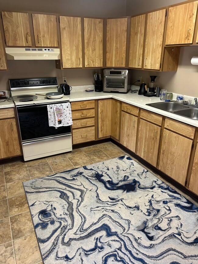 Photo - 917 Oregon St Apartments Unit 918  A