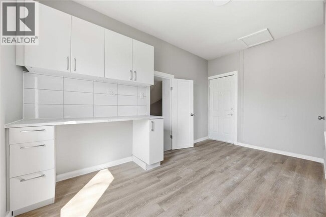 Photo - 131 Margaret Ave Unité 5