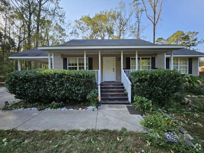 Building Photo - 4331 Roswell Dr Rental