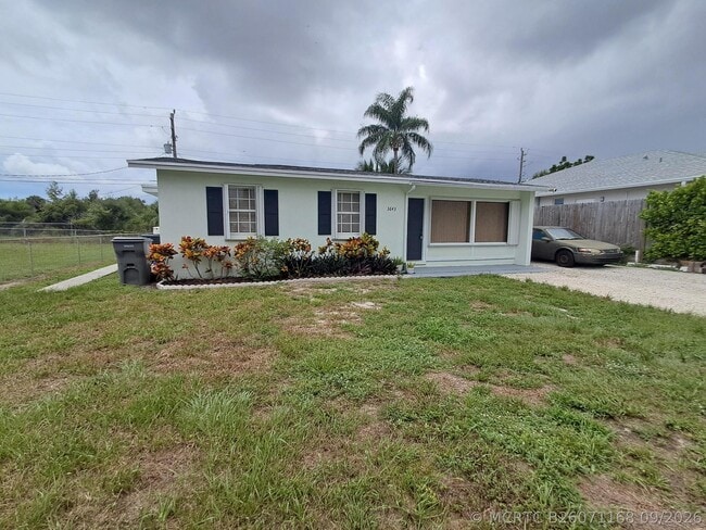 Photo - 3643 Betty Ann Ct W