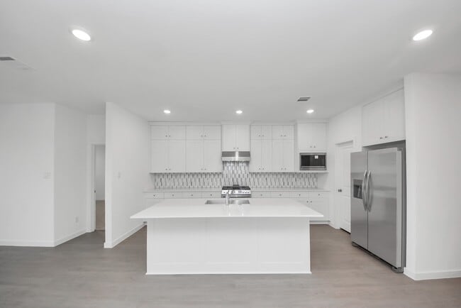 Photo - 31502 San Floro Dr