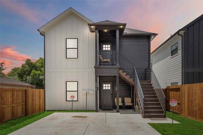 Photo - 5010 Wilmington St Townhome