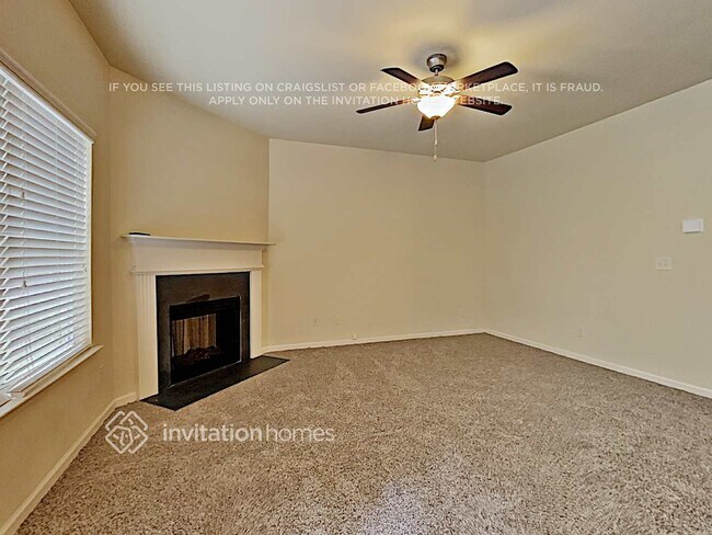 Photo - 906 Grenier Terrace NE