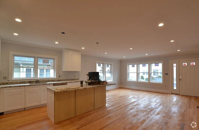Building Photo - 26 Bothwell Rd Rental