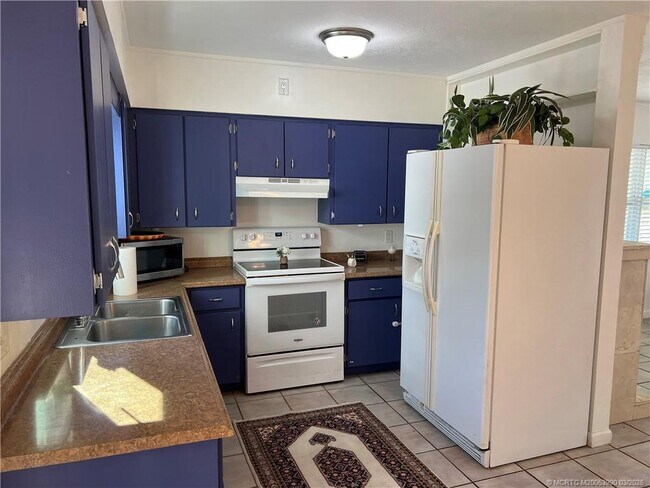 Photo - 2172 NE Pelican Terrace