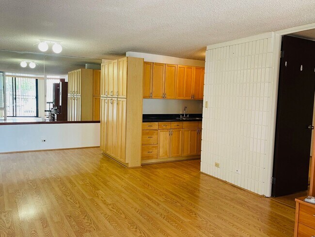 5065 Likini St Unit C218