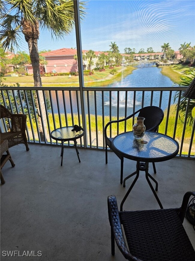 Building Photo - 20221 Estero Gardens Cir Unit 205