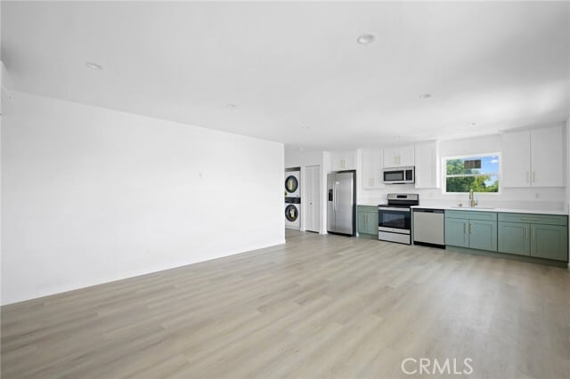 Photo - 842 E Cypress Ave