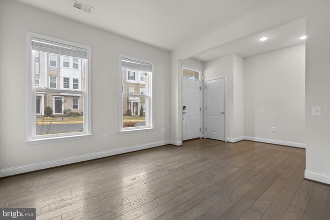 Building Photo - 17357 Redshank Rd