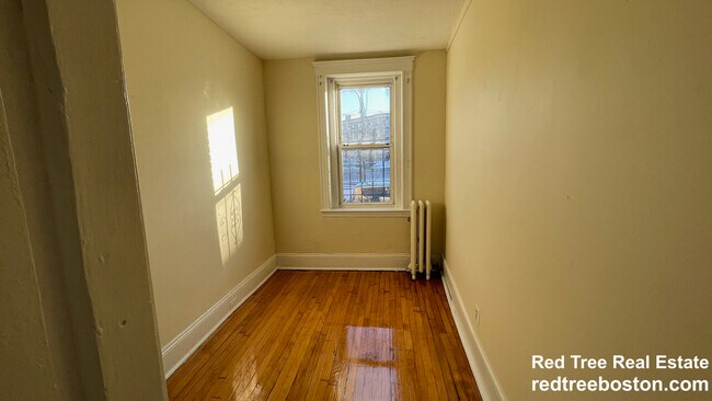 Photo - 1367 Commonwealth Ave Unidad 2 Rental