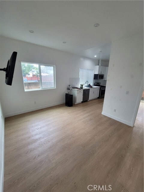 Building Photo - 7103 Yarmouth Ave