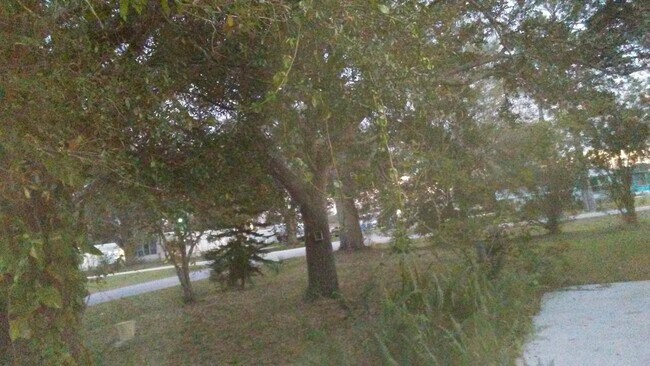 Photo - 17405 Brinkerhoff Ln House