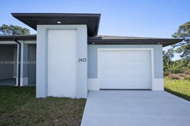 Photo - 2423 Milton Ave S Unit 2423