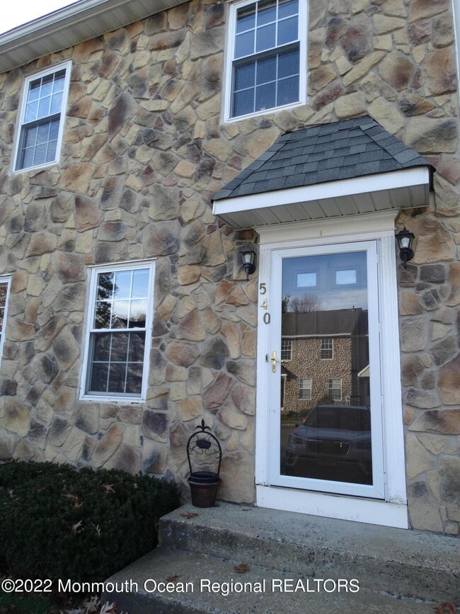 Photo - 540 Davids Ct