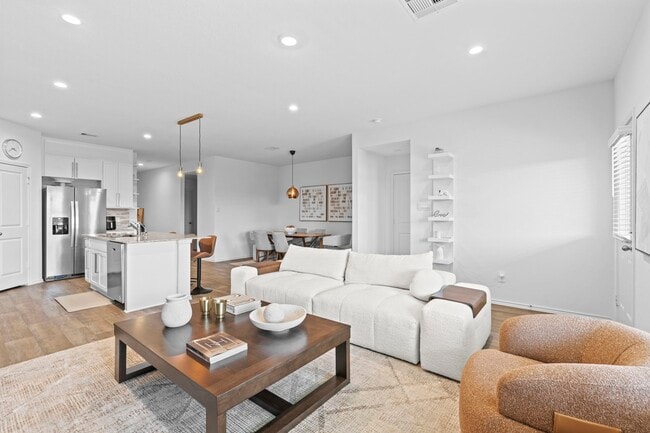 Building Photo - 31234 Yatesbury Ln