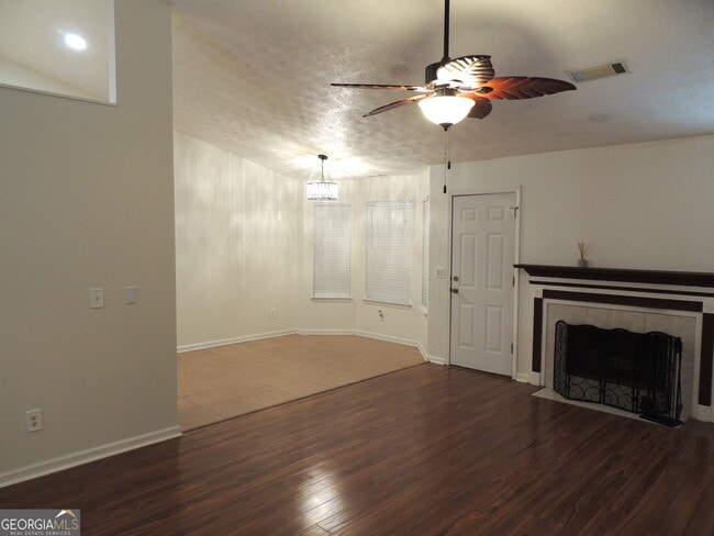 Photo - 260 Mountainview Dr