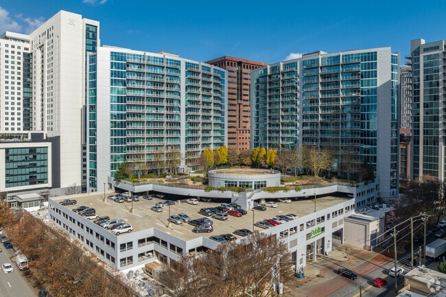 Photo - The Plaza Midtown Apartments