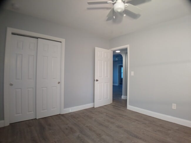 Building Photo - 101 N Venus Ave Rental