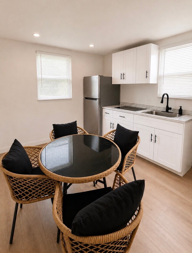 Photo - 1041 NW 32nd Pl