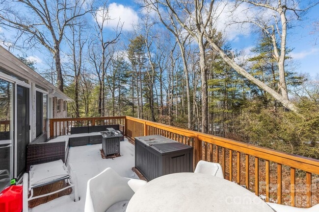Photo - 11 N Marley Dr