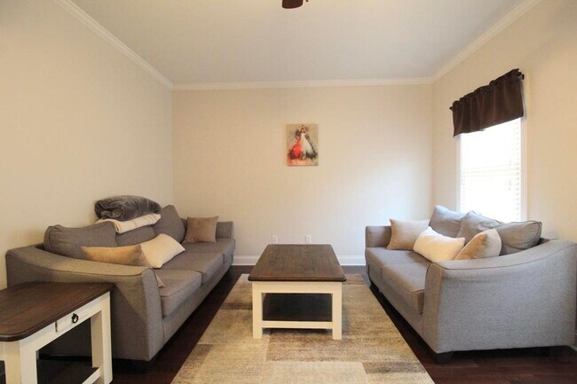Photo - 2221 Lapis Ln