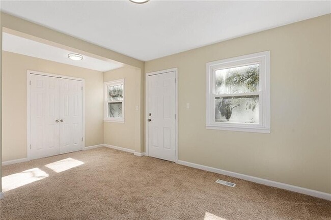 Photo - 2619 NE 39th Terrace