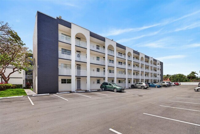 Photo - 1541 S Ocean Blvd Unidad 204