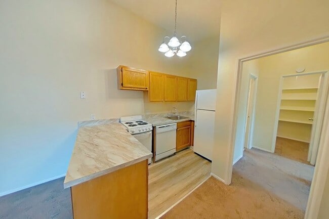 Photo - Long Meadow Landings