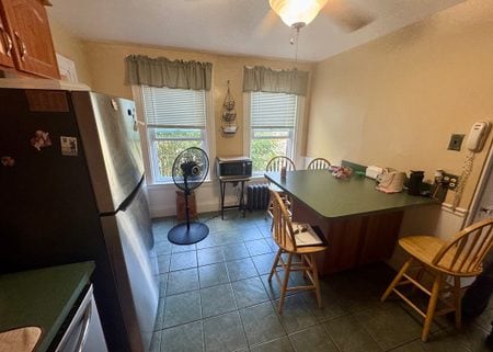 Photo - 50 Center St