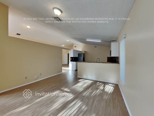 Photo - 18206 SW 4th St