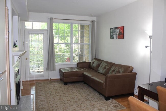 Photo - 2663 Manhattan Pl Unit 109