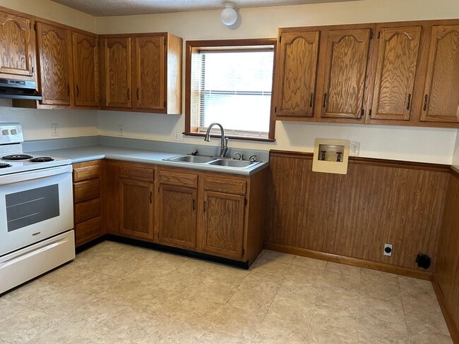 Photo - 2 Bedroom / 1 Bath Apt - Kingsport TN