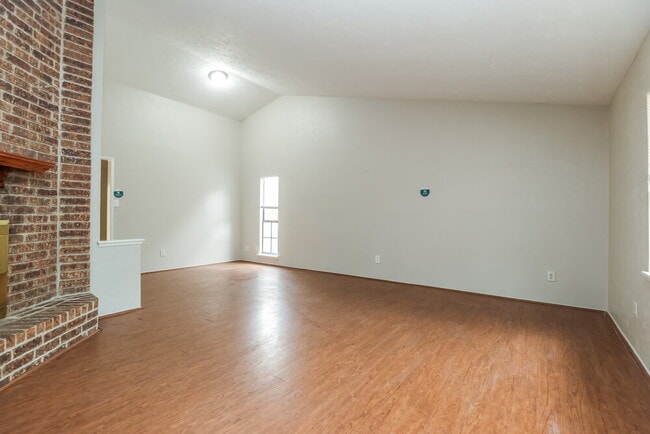 Photo - 22730 Hawkwood Dr