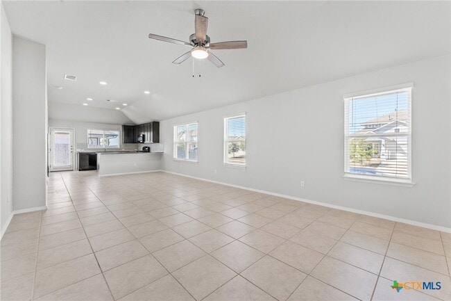 Photo - 193 Heather Glen Way