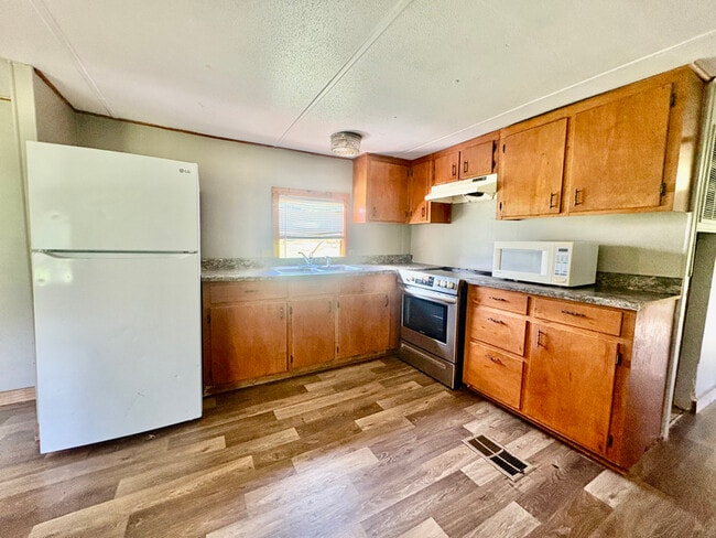 Photo - 1056 Pecan Dr