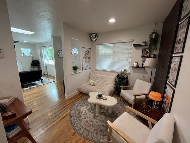 Photo - Charming 3 bedroom, 2 bathroom home for rent in Granite Bay, CA!