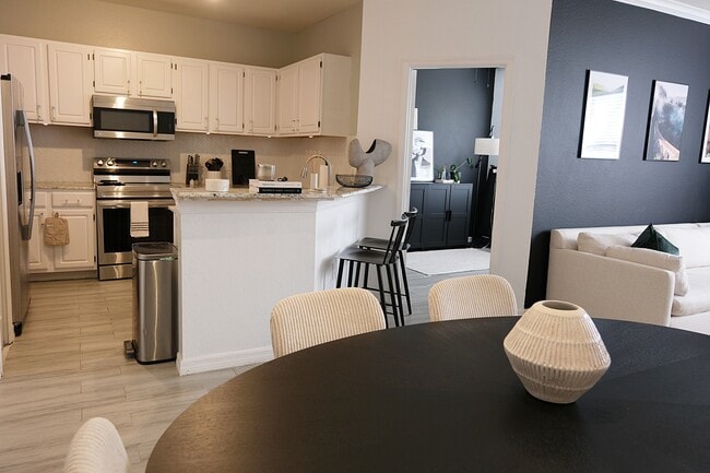 Dining Area - 2923 Shadow View Cir Unit 2923 Shadow View Cir