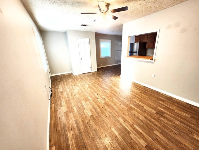 Photo - 5230 Beach Dr Unit C