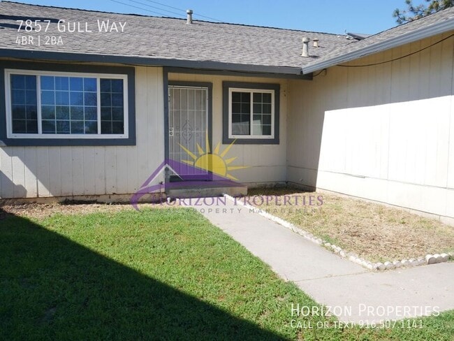 Photo - 7857 Gull Way