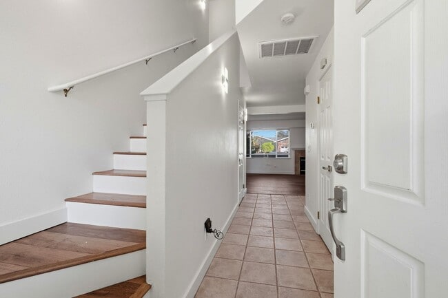 Photo - Great Townhome with Attached Garage!