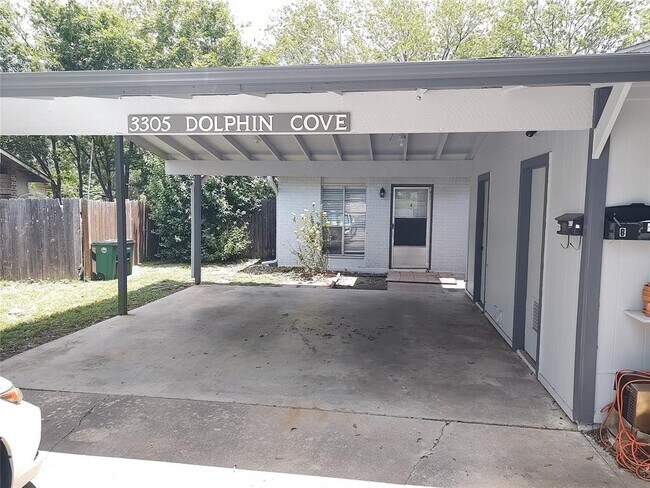 Building Photo - 3305 Dolphin Cove